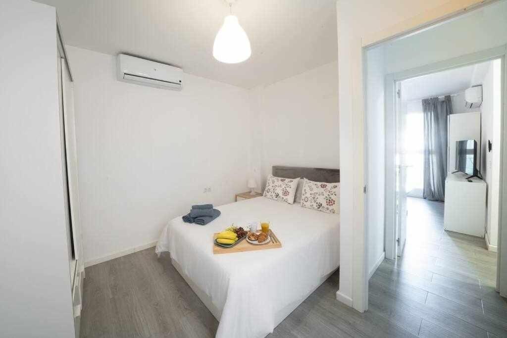 1 Room Atico Pedregalejo Malaga Exterior photo